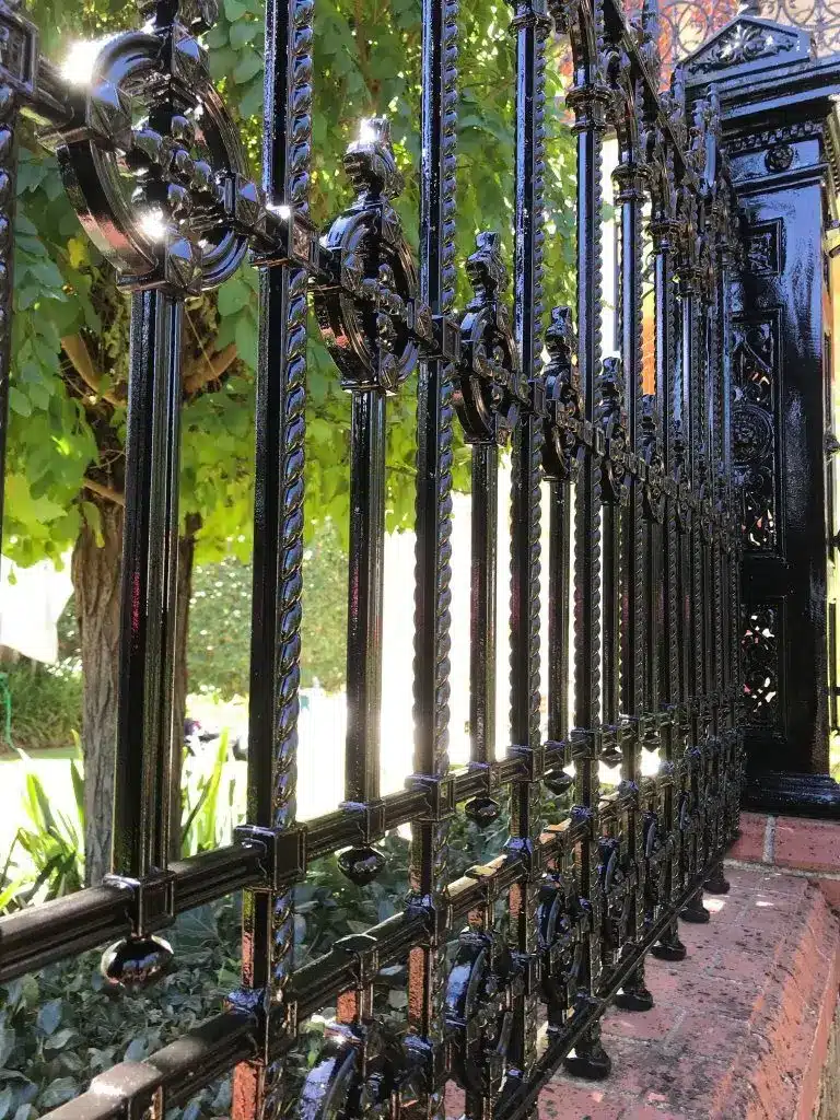 Heritage Electrostatic Wrought Iron Painting 4 adelaide.jpg