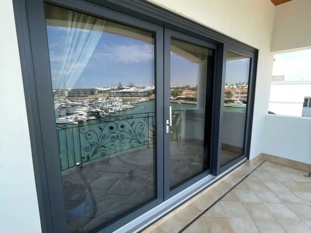 window frame painting adelaide 1024x768